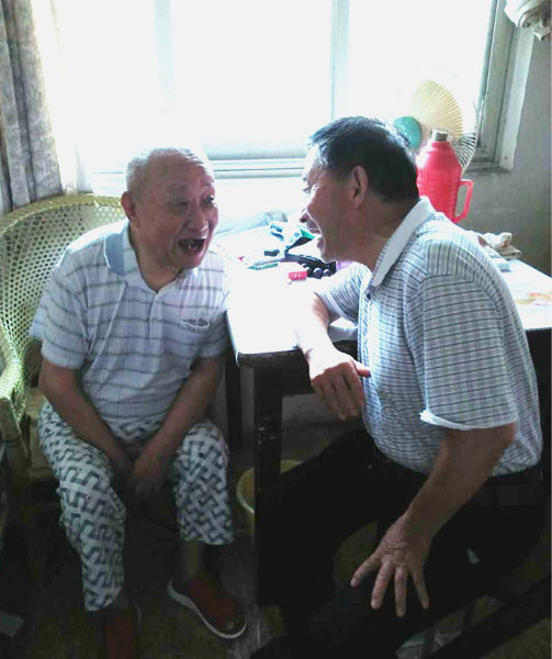 促膝长?